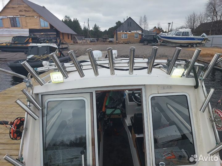 Продам катер Silver Eagle Star Cabin -2012г+прицеп