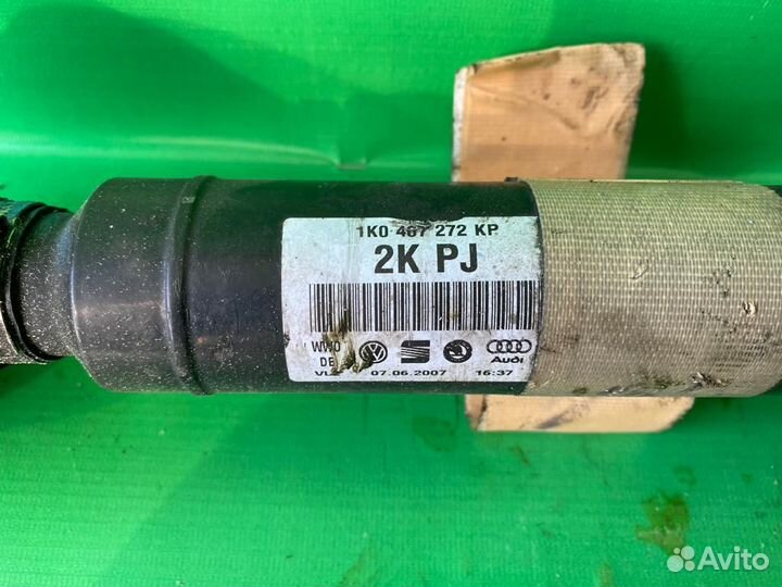 Приводной вал Volkswagen Golf, Jetta, Touran, Golf