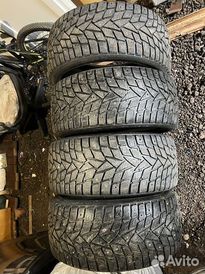 Dunlop SP Winter Ice 02 255/35 R20