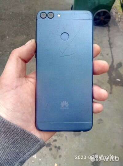 HUAWEI P Smart, 3/32 ГБ