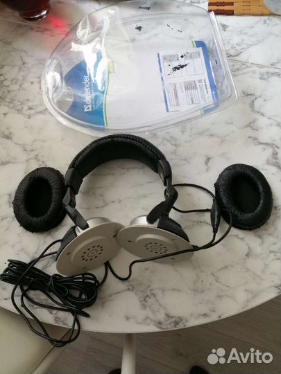 Наушники стерео с регулятором громкости