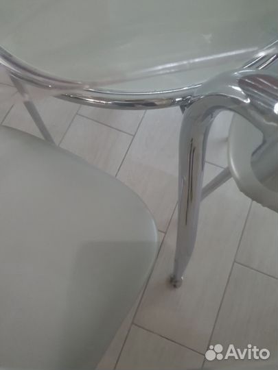 Стол стеклянный со стульями комплект