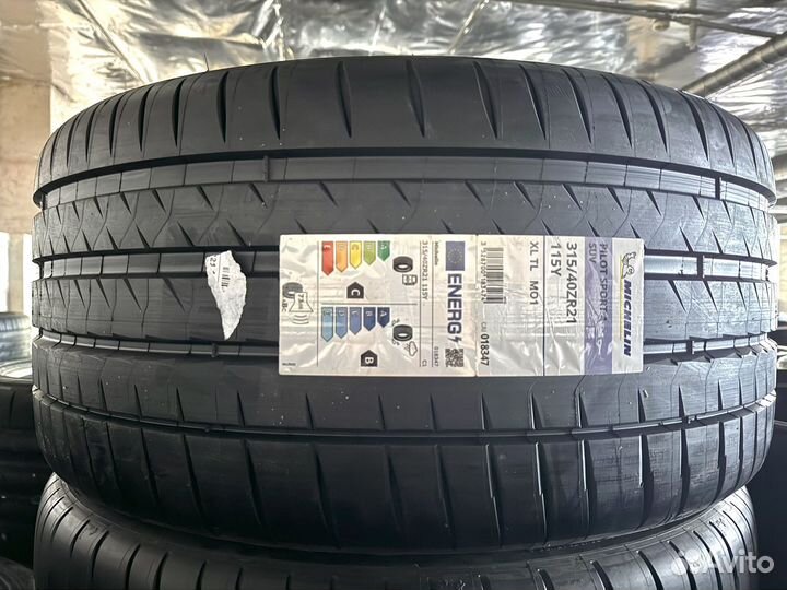 Michelin Pilot Sport 4 SUV 275/45 R21 и 315/40 R21