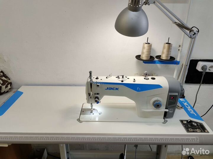 Промышленная швейная машинка jack новая