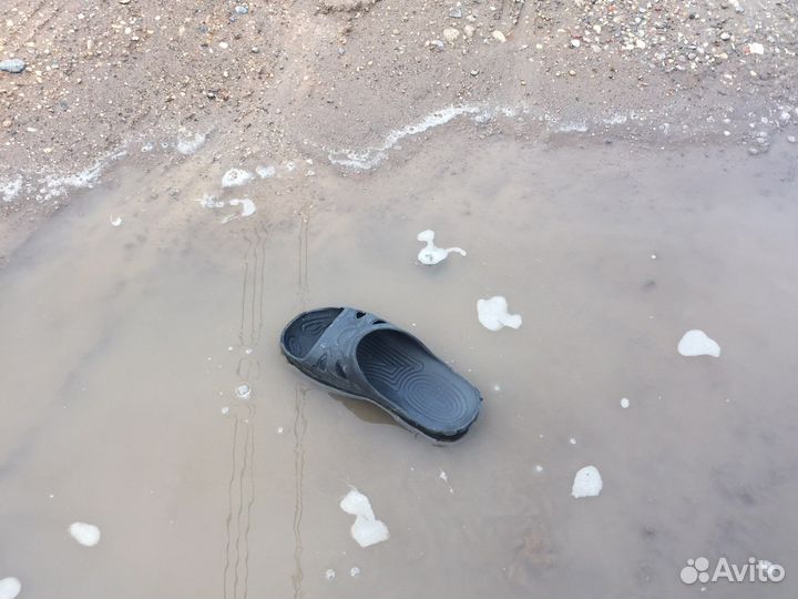 Тапок плавец