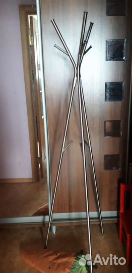 Вешалка напольная