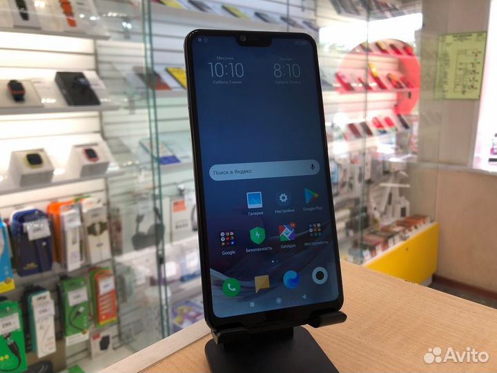 Смартфон Xiaomi Mi 8 Lite 4/64GB (чёрный)
