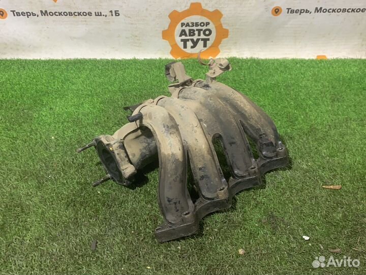 Впускной коллектор Hyundai Accent G4EB