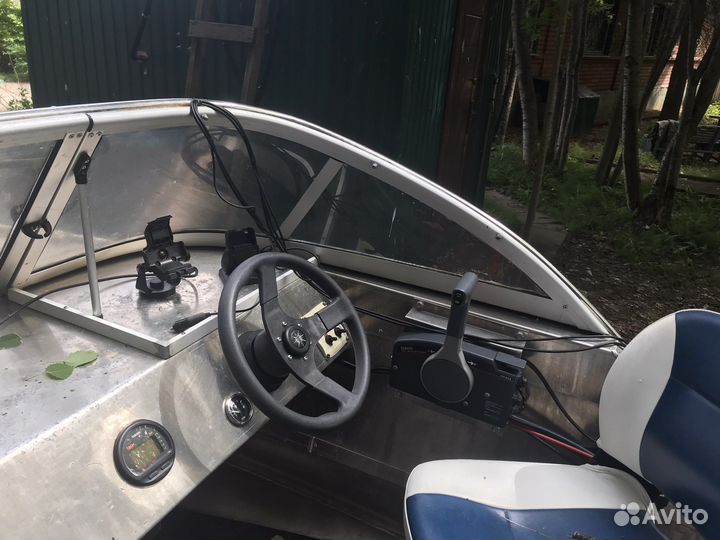 Моторная лодка