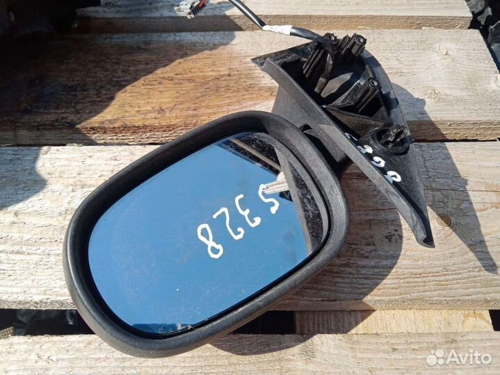 Зеркало правое Nissan Micra K12 12373140