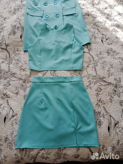 Костюм женский размер S