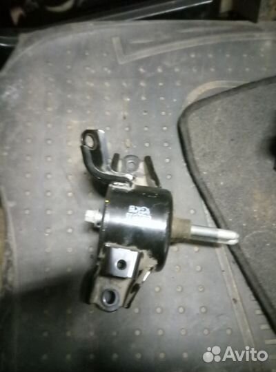 Опора кпп левая хендаи солрис