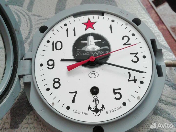 Часы карабельные каютные