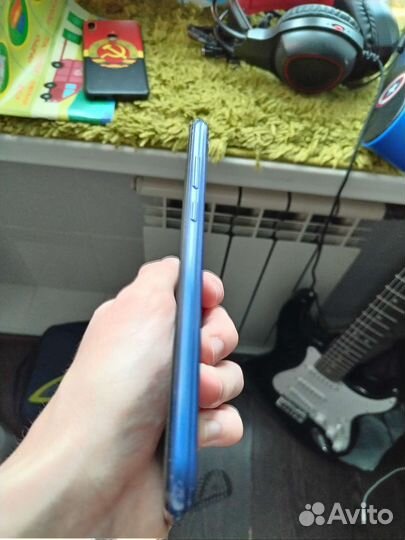 Телефон Huawei