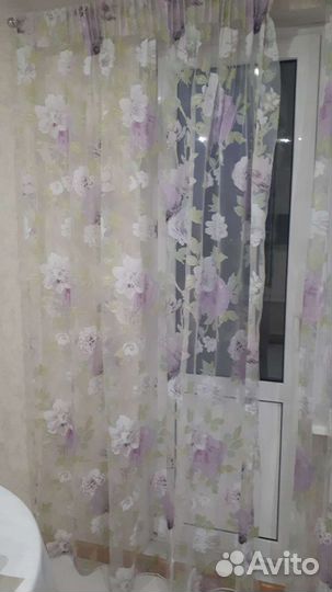 Две тюли с карнизами