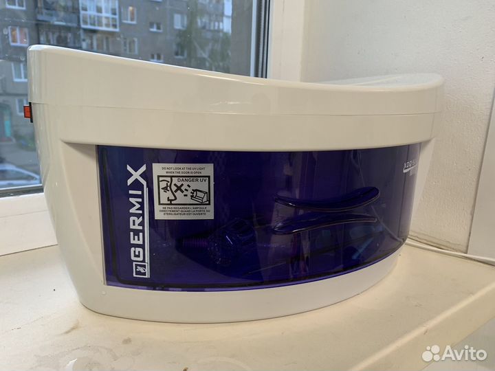 Ультрафиолетовый стерилизатор germix