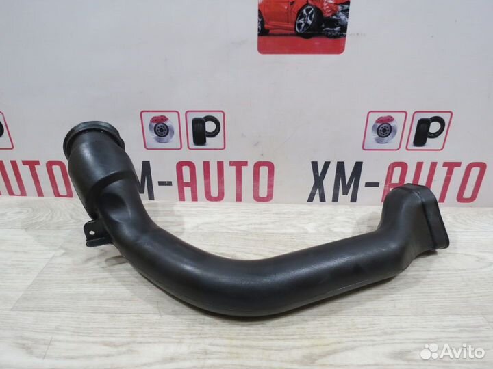 Патрубок воздушного фильтра Renault Sandero 2