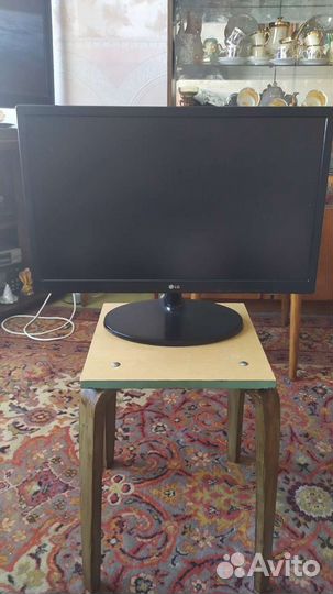 Монитор 22 дюймов бу LG