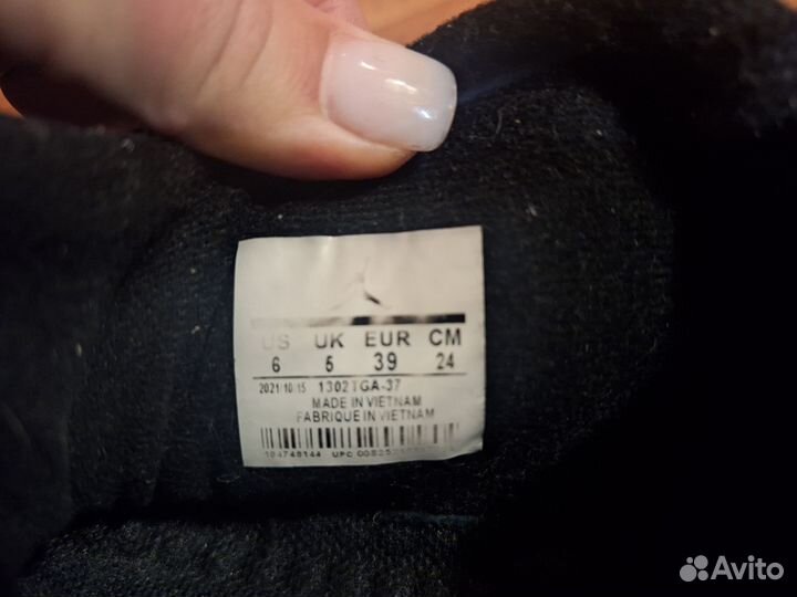 Кроссовки nike air jordan