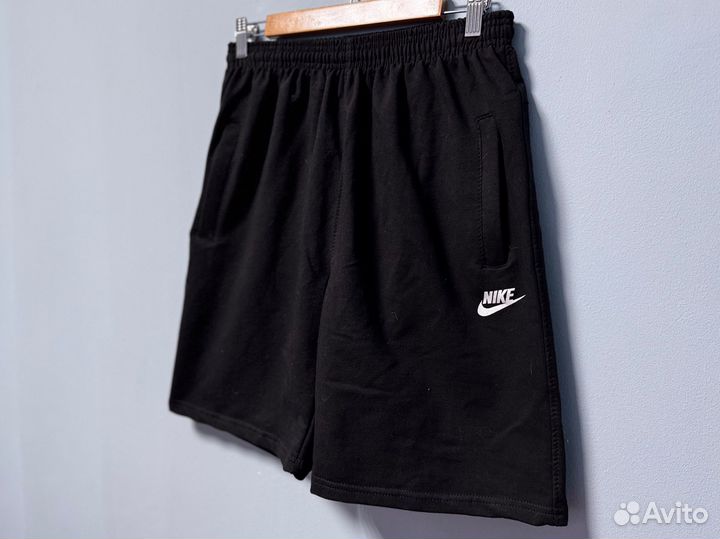 Шорты Nike