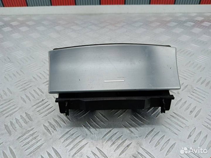 Пепельница передняя Mercedes-Benz CLC-Класс CL203