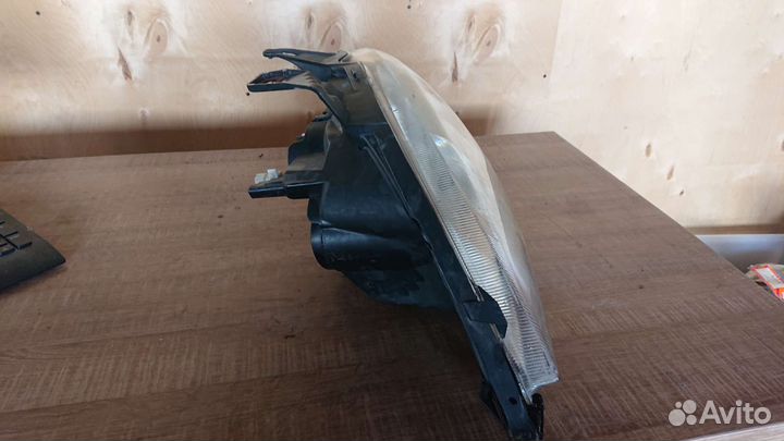 Фары левый Mercedes W163 ML 163