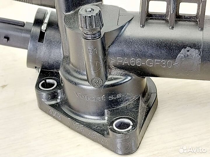 Термостат Renault Megane/Scenic 1,5dci K9K836