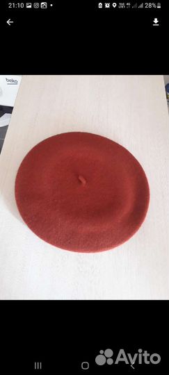 Берет женский новый