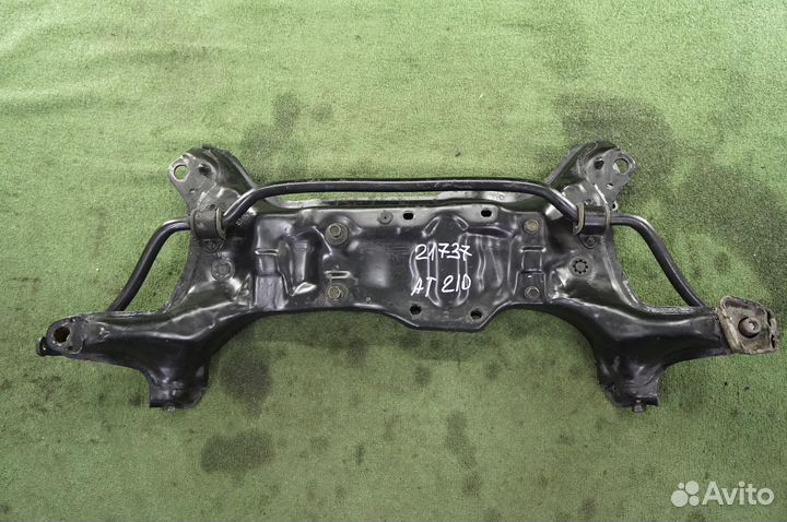 Балка под двигатель Toyota