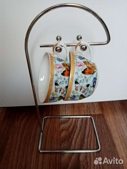 Подставки, держатели для кружек