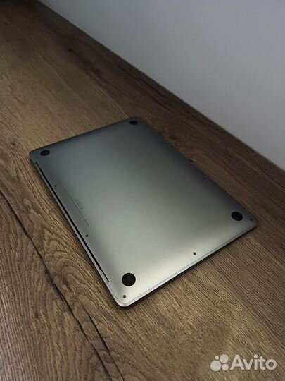 Apple MacBook Air 13 2018 128 gb