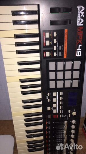 Akai MPK 49 миди midi клавиатура