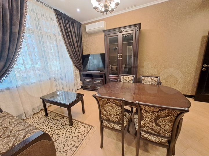 1-к. квартира, 64 м², 2/7 эт.