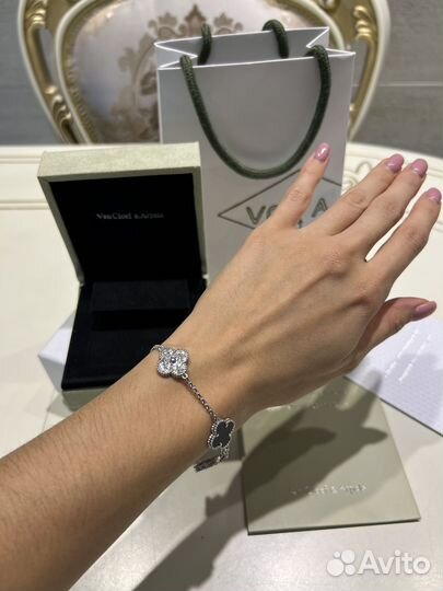 Браслет van cleef 5 мотивов