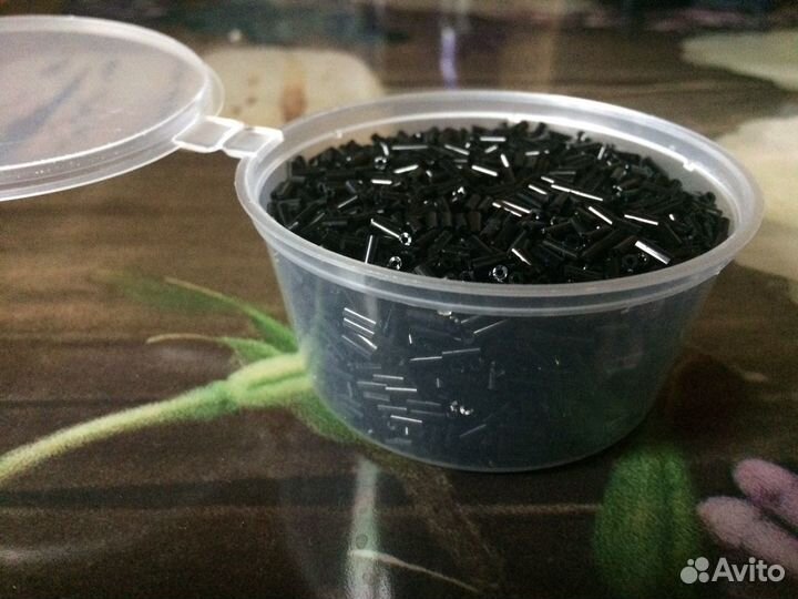 Бисер (стеклярус)