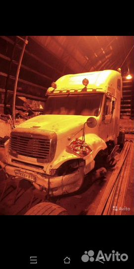 Фредлайнер Каламбия 2002 г.в. на запчасти