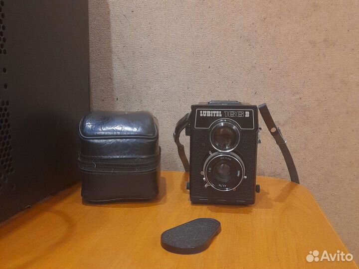 Плёночный фотоаппарат 