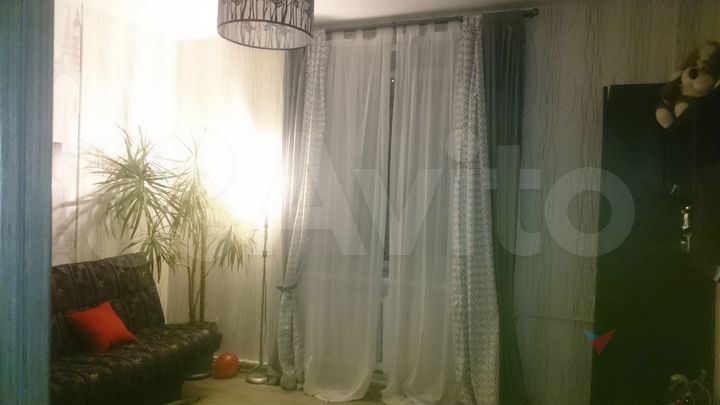 2-к. квартира, 49 м², 1/2 эт.