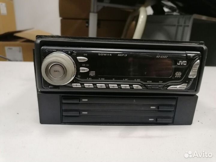 Магнитола JVC