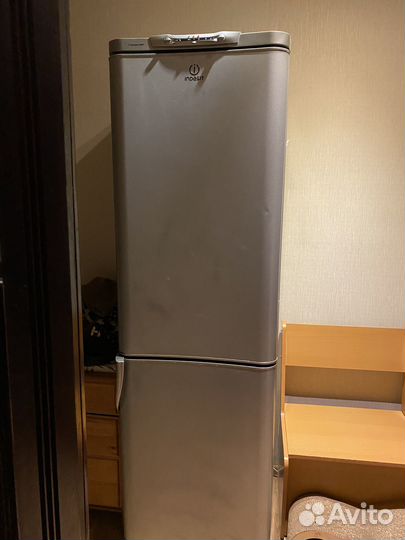 Холодильник indesit, С240G.021