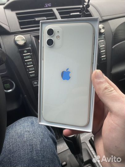 iPhone 11, 128 ГБ