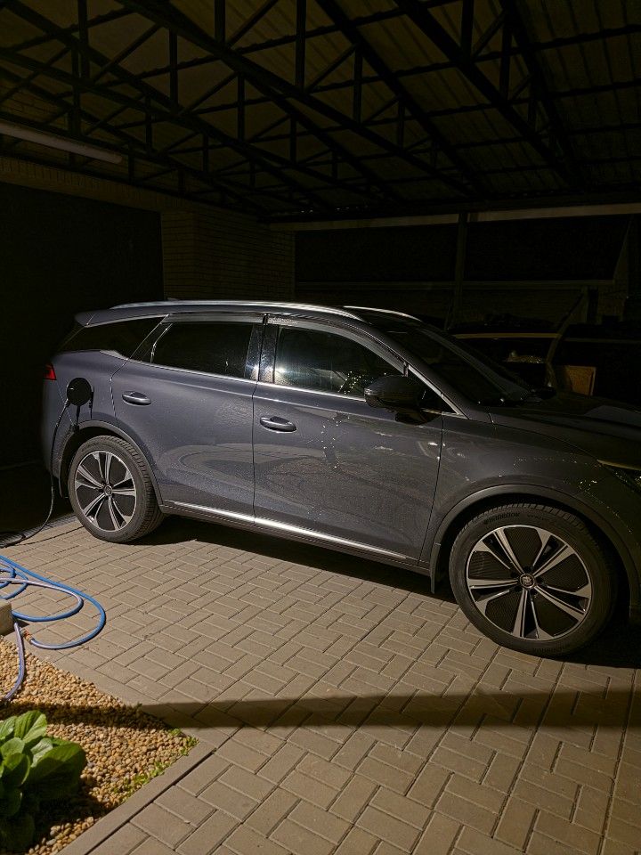 BYD Tang EV