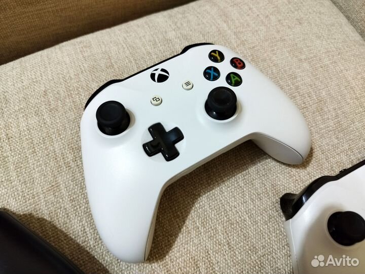 Геймпады для Xbox One/Series и пк