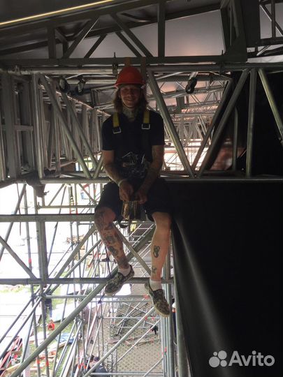 Монтажник декораций