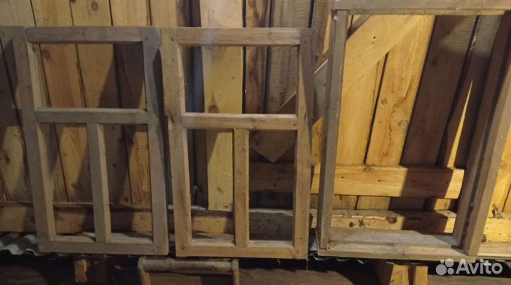 Деревянное окно