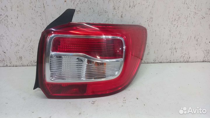 Фонарь задний правый Renault Logan 2