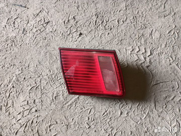 Фонарь задний левый Mitsubishi Diamante F31A