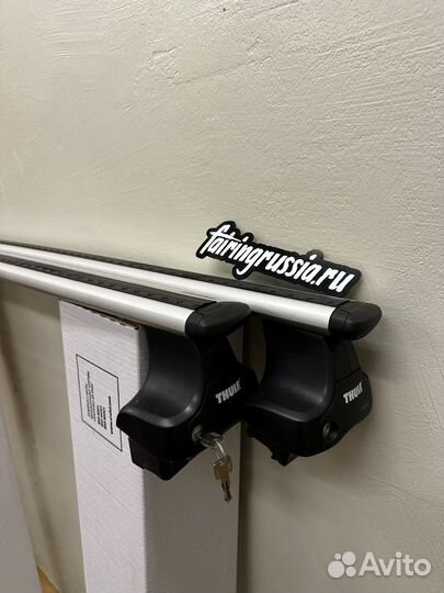 Багажник на крышу MontbBlanc универсальный