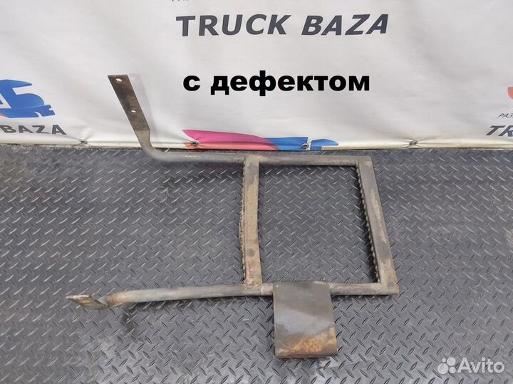 Подножка за кабиной