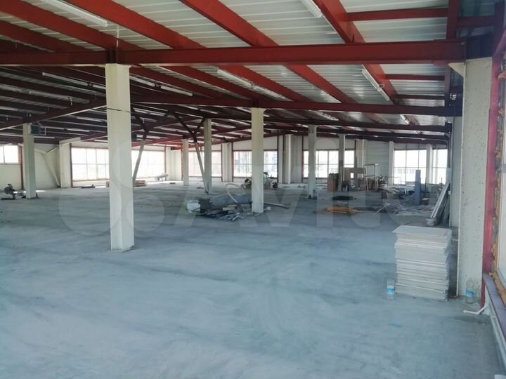 Свободного назначения, 700 м²